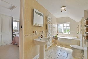 Photo 16- click for photo gallery